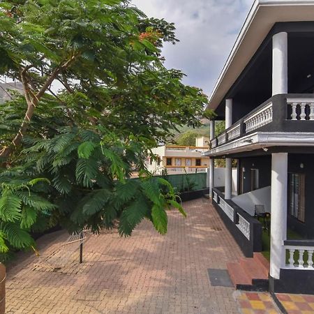 Empyrean Stay Ll 3Bhk Ll Jaguar Villa Ll Ac Ll Pvt Pool Ll Luxury Лонавала Экстерьер фото