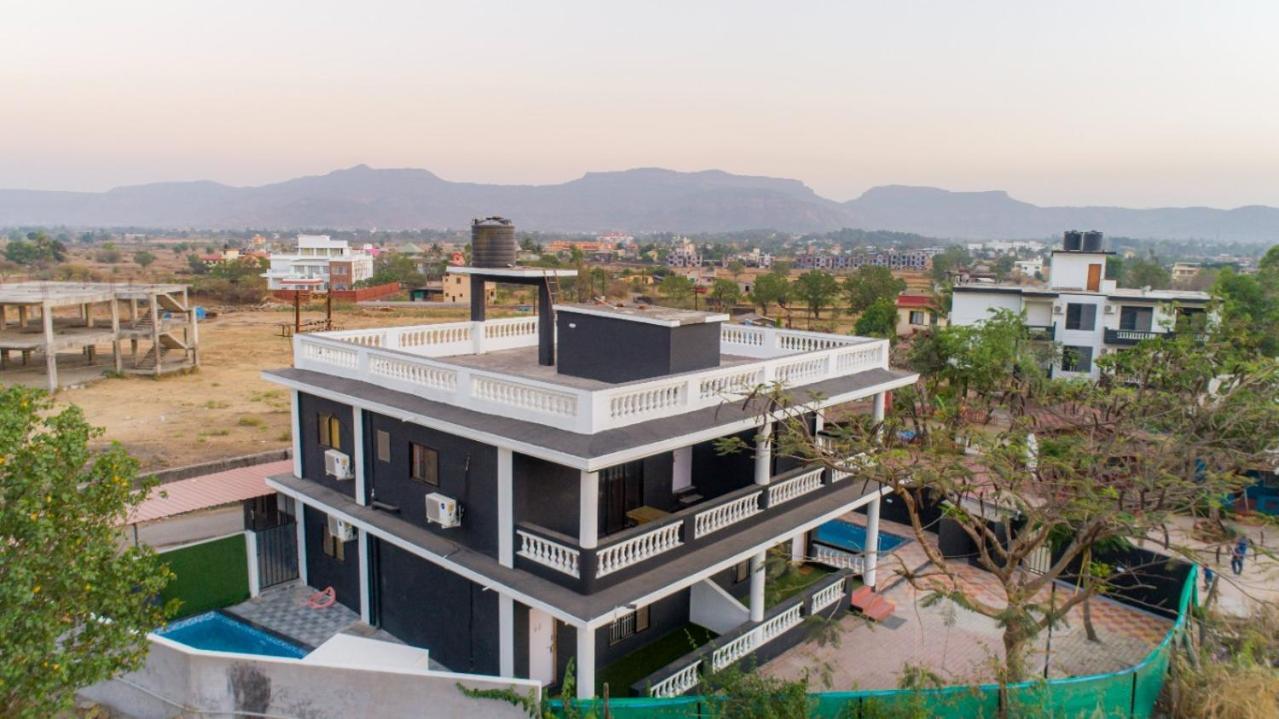 Empyrean Stay Ll 3Bhk Ll Jaguar Villa Ll Ac Ll Pvt Pool Ll Luxury Лонавала Экстерьер фото